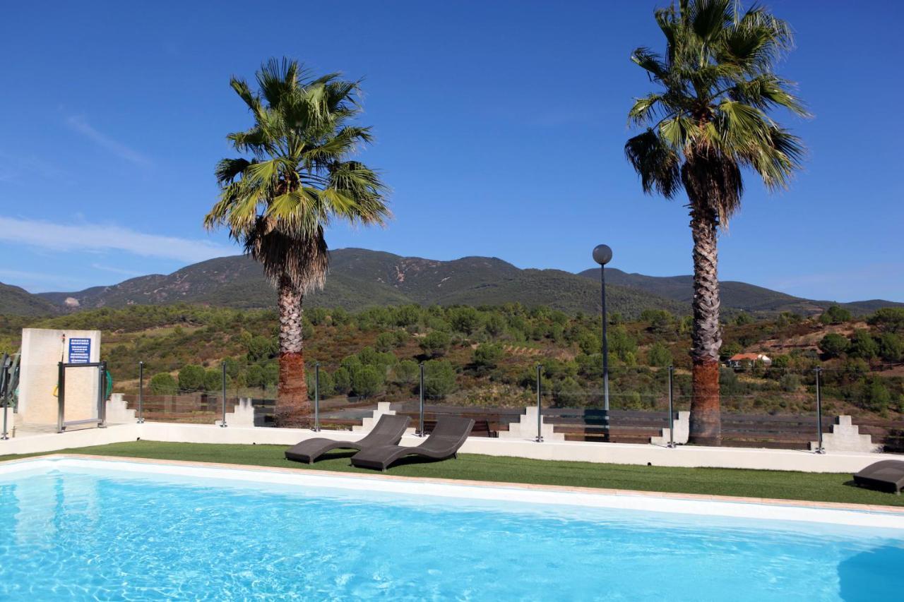 Logis Hotel Le Pressoir Saint Chinian Bagian luar foto