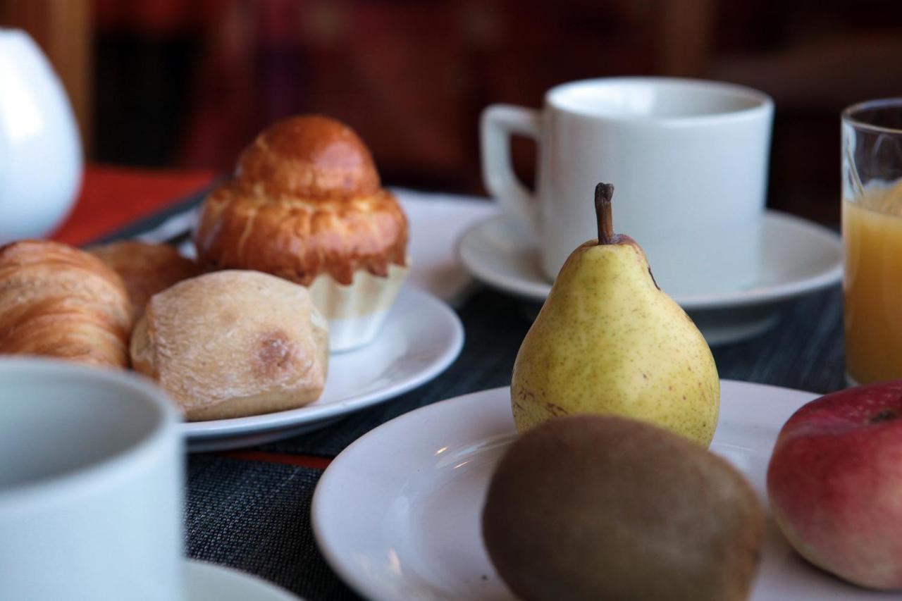 Logis Hotel Le Pressoir Saint Chinian Bagian luar foto