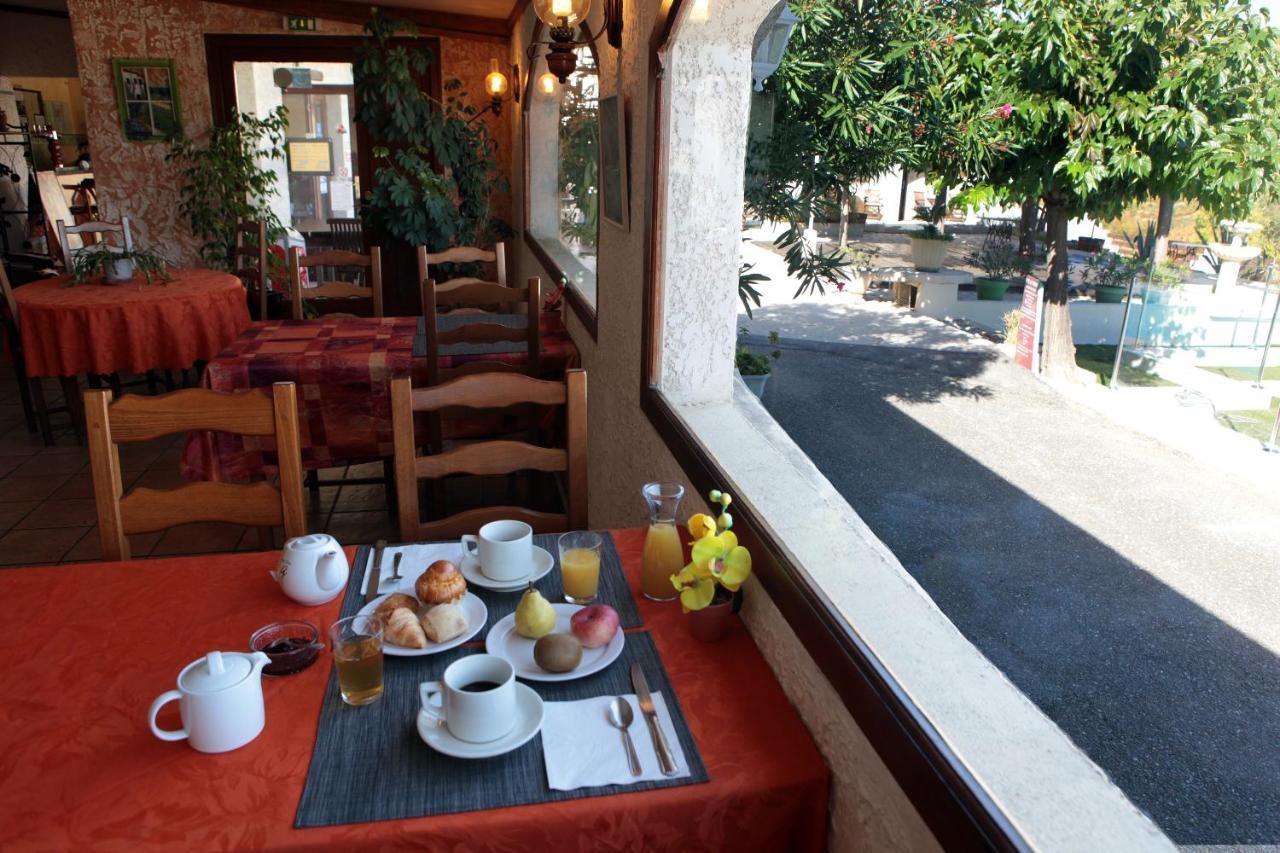Logis Hotel Le Pressoir Saint Chinian Bagian luar foto