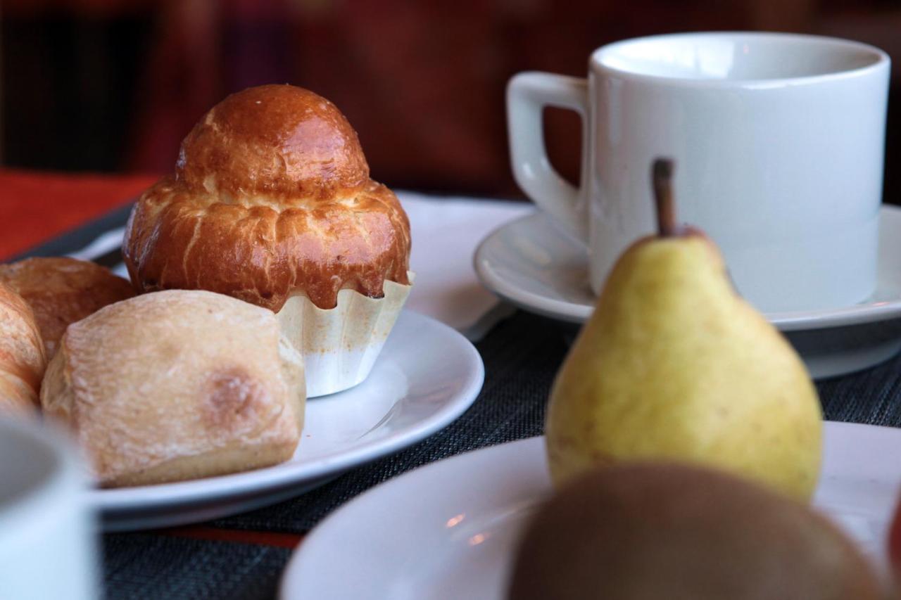 Logis Hotel Le Pressoir Saint Chinian Bagian luar foto